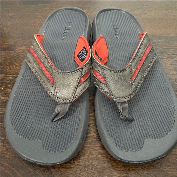 mens flip flops size 10